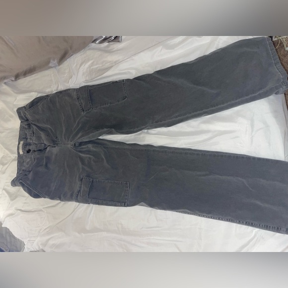 Stradivarius cargo pants in grey straight leg - Picture 8 of 16